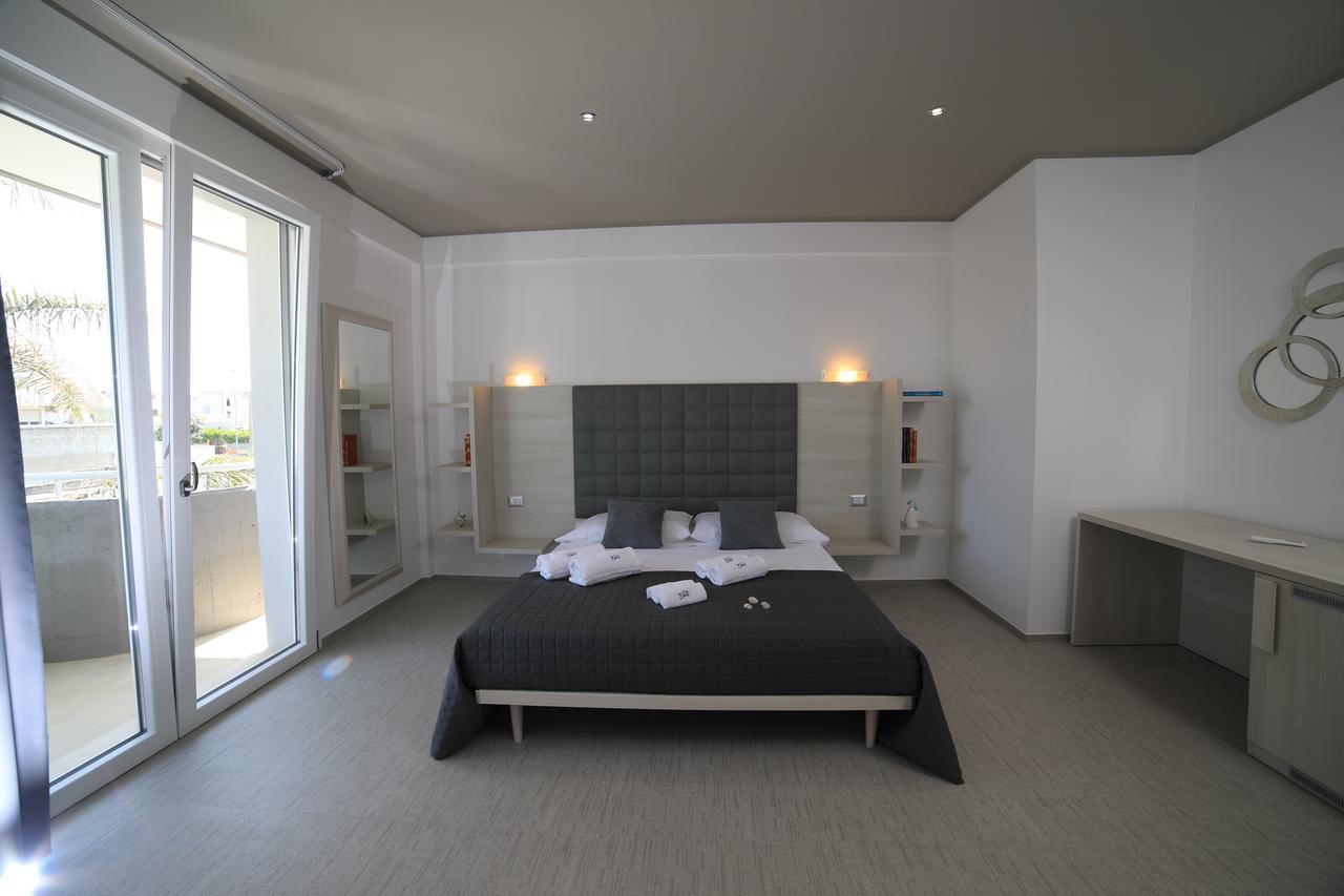 B&B Edonic Porto Cesareo Bagian luar foto